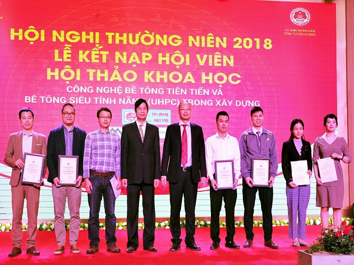 DmC tham gia hội bê tông trao đổi, nâng cao công nghệ sản xuất gạch không nung DmCline DmC tham gia hội bê tông trao đổi, nâng cao công nghệ sản xuất gạch không nung DmCline